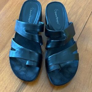 BareTraps Black Women’s Slide Sandals with Triple Strap